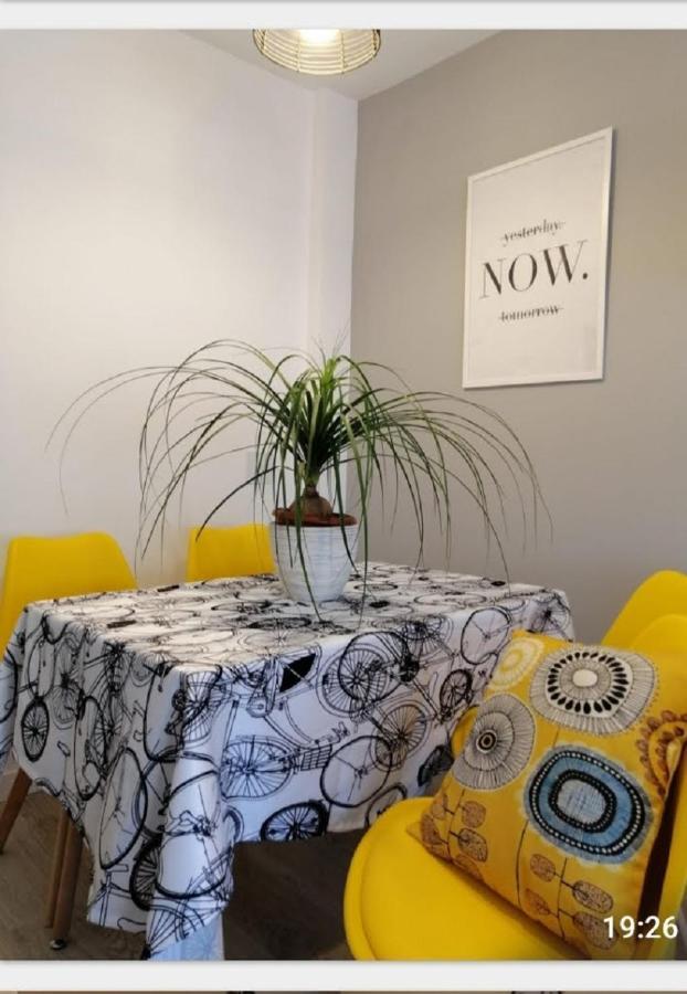 Apartamento Haro Confort Centrico Ascensor Wifi Terraza Luaran gambar